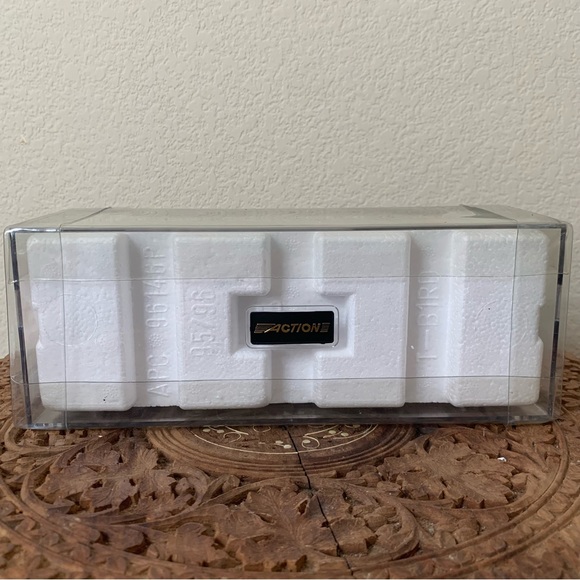 Jimmy Spencer #23 Smokin Joe's 1997 Thunderbird 1:24 Scale Car Action W249701089 - Picture 4 of 7